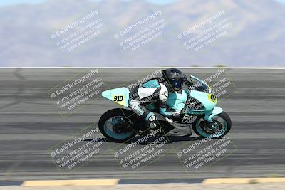 media/May-10-2025-Race Pace (Sat) [[db32fef2da]]/Vested/3-Bowl Set 1 (9am)/